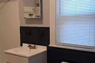 50 Fruit St, Worcester, MA 01609 - Photo 26