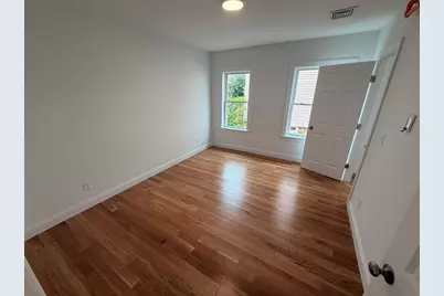 33 Pleasant St #1, Leominster, MA 01453 - Photo 10