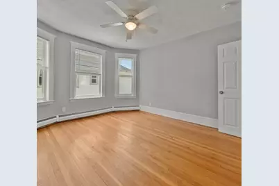 18 Mystic St #2, Medford, MA 02155 - Photo 6
