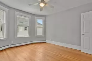 18 Mystic St, Medford, MA 02155 - Photo 6