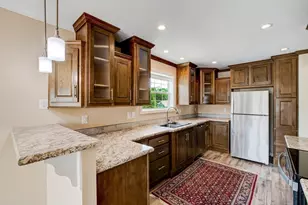 102 Topaz Ter, Gardner, MA 01440 - Photo 16