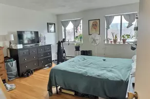 1027 Commonwealth Ave, Boston, MA 02215 - Photo 4