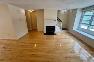 1045 Washington St, Newton, MA 02465 - Photo 4