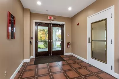 233 W Central St #2, Franklin, MA 02038 - Photo 16