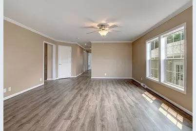 102 Topaz Terrace, Gardner, MA 01440 - Photo 8