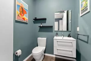 519 E 1st St, Boston, MA 02127 - Photo 14