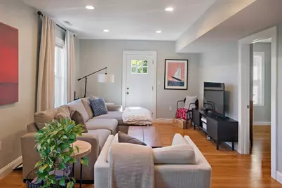 32 Oakland Street #32, Newton, MA 02458 - Photo 4
