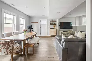 30 Oakland St, Newton, MA 02458 - Photo 6