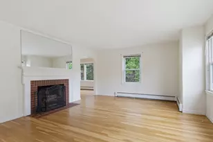 17 Reynolds St, Worcester, MA 01606 - Photo 10