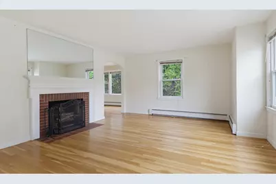 17 Reynolds St, Worcester, MA 01606 - Photo 10