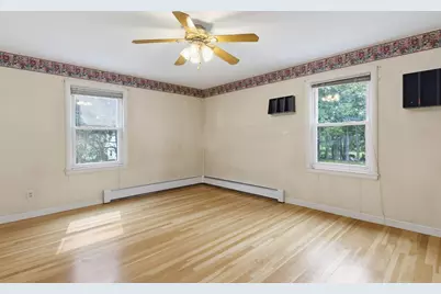 17 Reynolds St, Worcester, MA 01606 - Photo 22