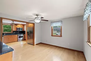 175 Lake Shore Ave, Hamilton, MA 01982 - Photo 12