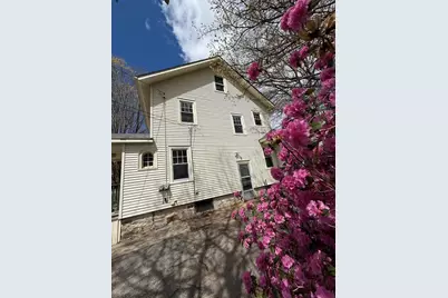 82 Hartwell St, Southbridge, MA 01550 - Photo 34