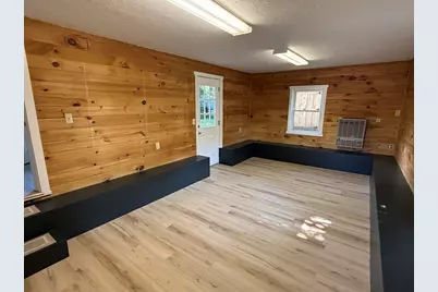 82 Hartwell St, Southbridge, MA 01550 - Photo 14