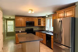94 Whitins Rd, Sutton, MA 01590 - Photo 2
