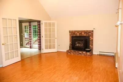 94 Whitins Rd, Sutton, MA 01590 - Photo 10