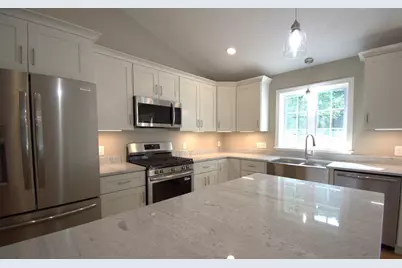 95 A.F. Putnam, Charlton, MA 01507 - Photo 6
