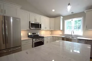 95 A F Putnam, Charlton, MA 01507 - Photo 6