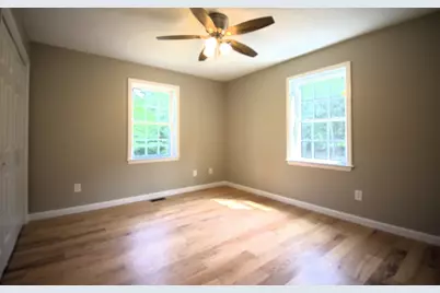 95 A.F. Putnam, Charlton, MA 01507 - Photo 18