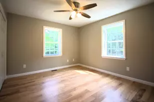 95 A F Putnam, Charlton, MA 01507 - Photo 18