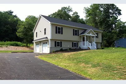 95 A.F. Putnam, Charlton, MA 01507 - Photo 1