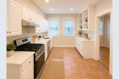67 Green St #67, Brookline, MA 02446 - Photo 12