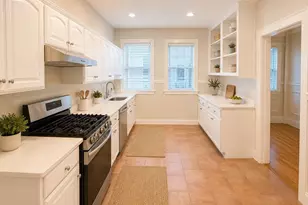 67 Green St, Brookline, MA 02446 - Photo 12