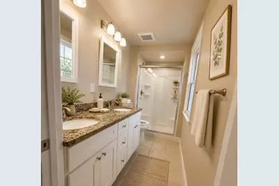 35 Airport Rd, Grafton, MA 01536 - Photo 16
