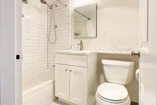 9 Hawthorne Pl, Boston, MA 02114 - Photo 12