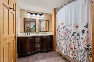 12 Beech Ln, Agawam, MA 01030 - Photo 24