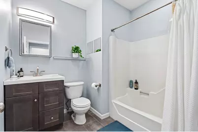 250-252 Main St #5, Boston, MA 02129 - Photo 4