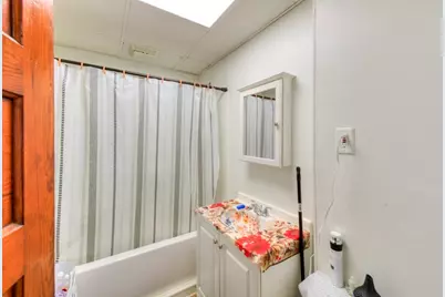71 Esther St, Worcester, MA 01607 - Photo 28