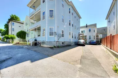 71 Esther St, Worcester, MA 01607 - Photo 2