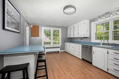 15 Alpine St, Millbury, MA 01527 - Photo 4