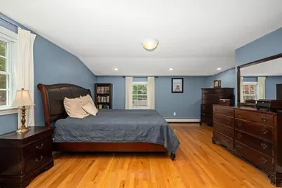 15 Alpine St, Millbury, MA 01527 - Photo 16