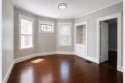 22 Rowell St, Boston, MA 02125 - Photo 2