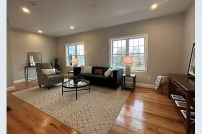 10 Windsor St #1, Worcester, MA 01605 - Photo 6