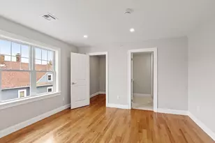 10 Windsor St, Worcester, MA 01605 - Photo 18
