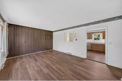 330 Cross Rd., Dartmouth, MA 02747 - Photo 8