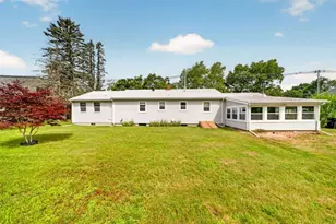 330 Cross Rd, Dartmouth, MA 02747 - Photo 4