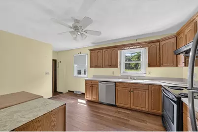 330 Cross Rd., Dartmouth, MA 02747 - Photo 22
