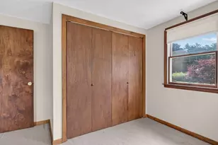330 Cross Rd, Dartmouth, MA 02747 - Photo 18