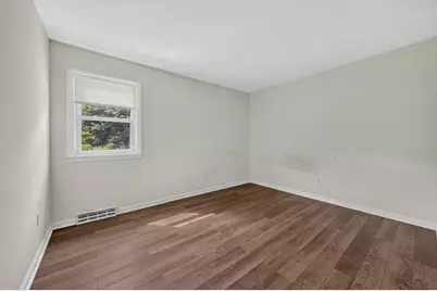330 Cross Rd., Dartmouth, MA 02747 - Photo 14