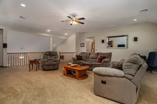 29 Morningside St, Leominster, MA 01453 - Photo 6