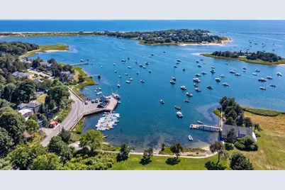606 W Falmouth Hwy #4, Falmouth, MA 02540 - Photo 2