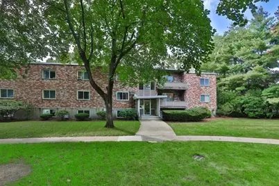 38 Jacqueline Rd #A, Waltham, MA 02452 - Photo 2