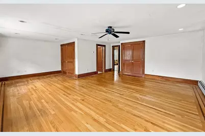33 High St, Stoneham, MA 02180 - Photo 14
