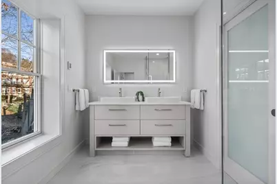 1574 Beacon #2, Brookline, MA 02446 - Photo 8