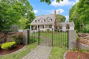 161 Cedar St, Braintree, MA 02184 - Photo 2