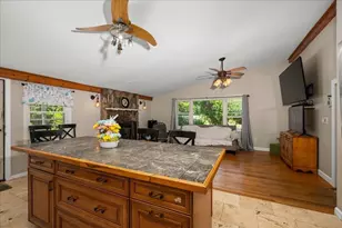 237 Boston Rd, Palmer, MA 01069 - Photo 8